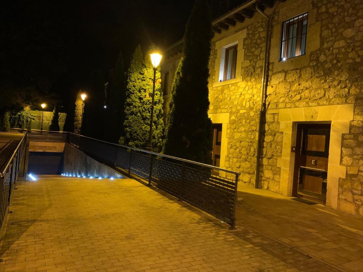 Burgo Apartamentos Maria Luisa מראה חיצוני תמונה
