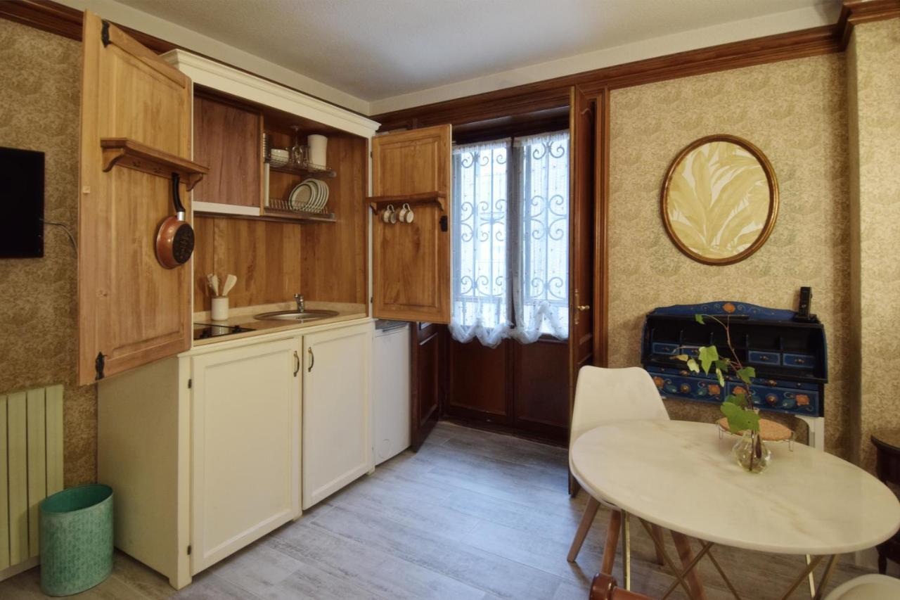Burgo Apartamentos Maria Luisa מראה חיצוני תמונה