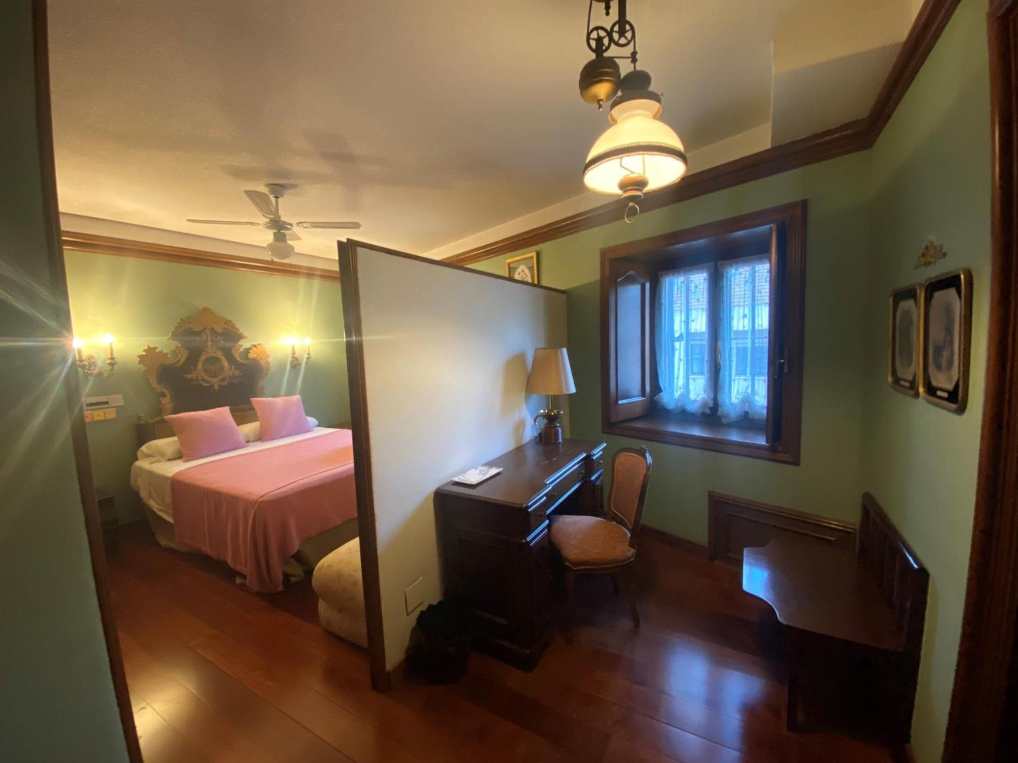 Burgo Apartamentos Maria Luisa חדר תמונה