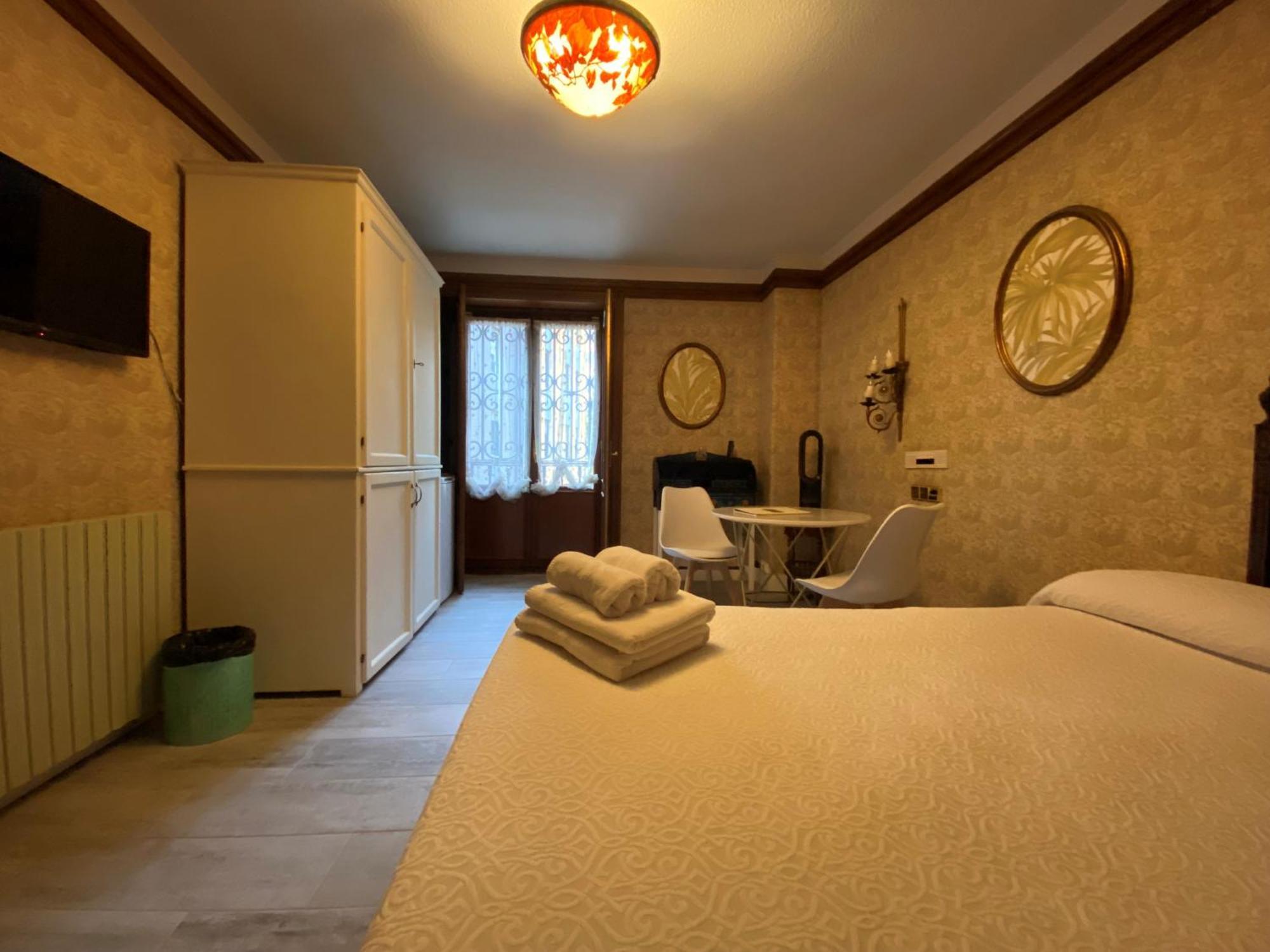 Burgo Apartamentos Maria Luisa מראה חיצוני תמונה